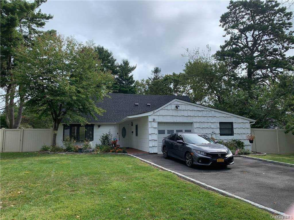 11 Sycora Lane, Islandia