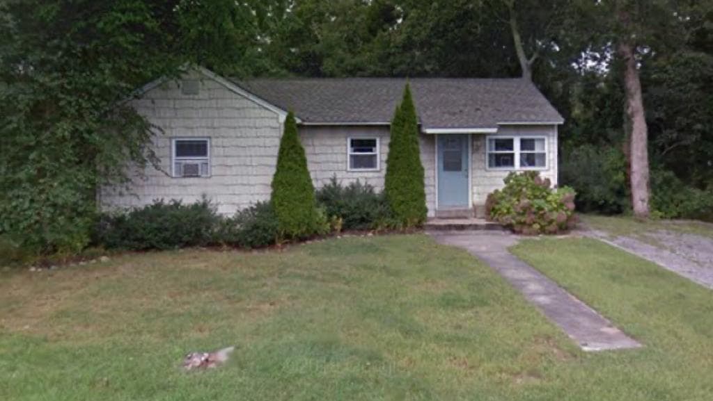 197 Sylvan Avenue, Flanders, NY 11901
