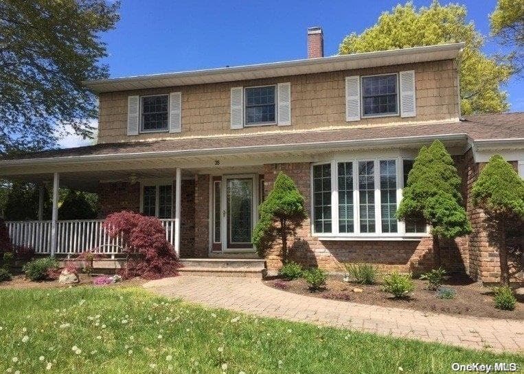 35 Penn Street, Port Jefferson Station